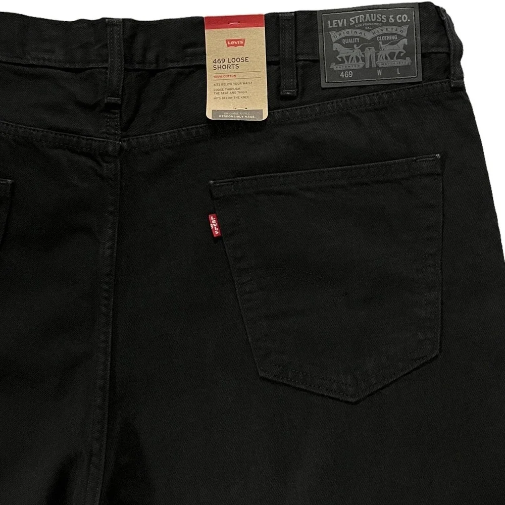 Levis Mens 469 Denim Loose Fit Bermuda Shorts Size 44X11 Solid Black 100% Cotton